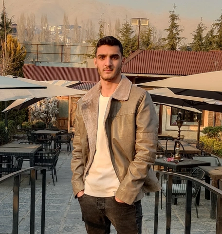فرزین حیدری